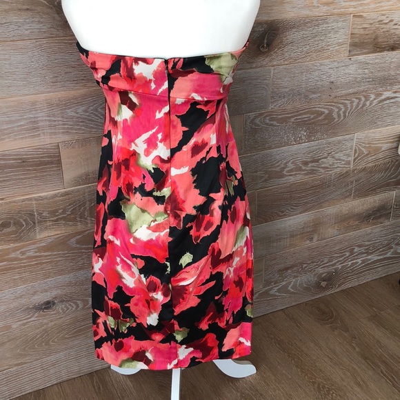 Strapless dress - Picture 5 of 5